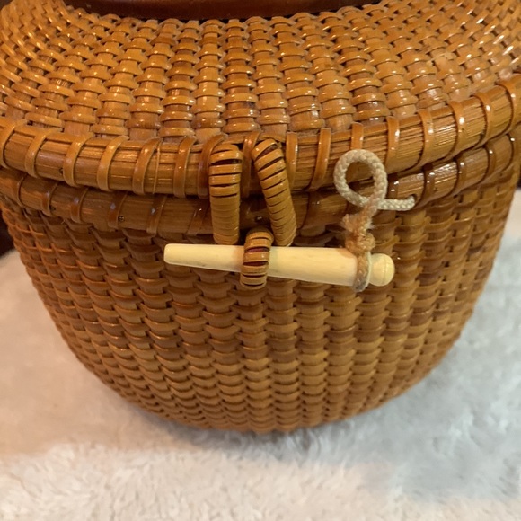 Vintage William Sayle Nantucket lightship basket purse - Picture 2 of 10